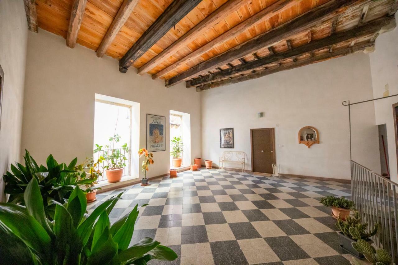 Sicilian Dream Apartments Cefalu Exterior photo
